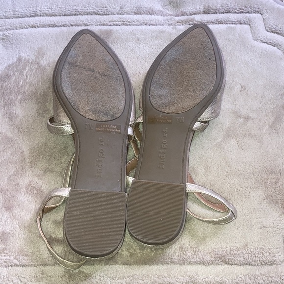 Indigo Rd flats 🥿 - Picture 3 of 7